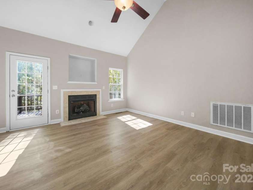 125 Grafton Place, Troutman, NC 28166.  MLS# CAR4314716, YatesRealty ID 7745. 