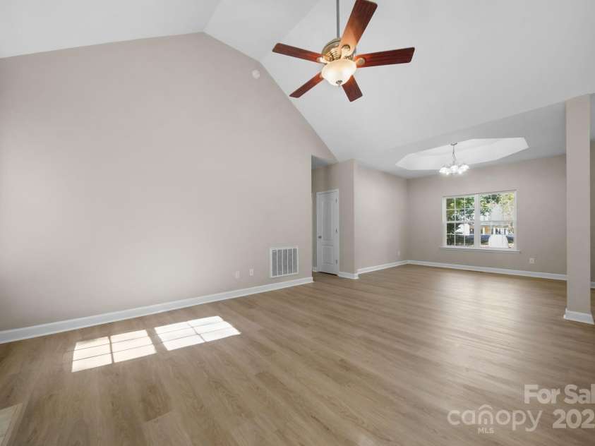 125 Grafton Place, Troutman, NC 28166.  MLS# CAR4314716, YatesRealty ID 7745. 