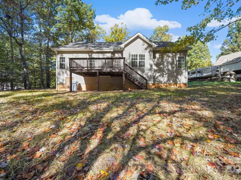 125 Grafton Place, Troutman, NC 28166.  MLS# CAR4314716, YatesRealty ID 7745. 