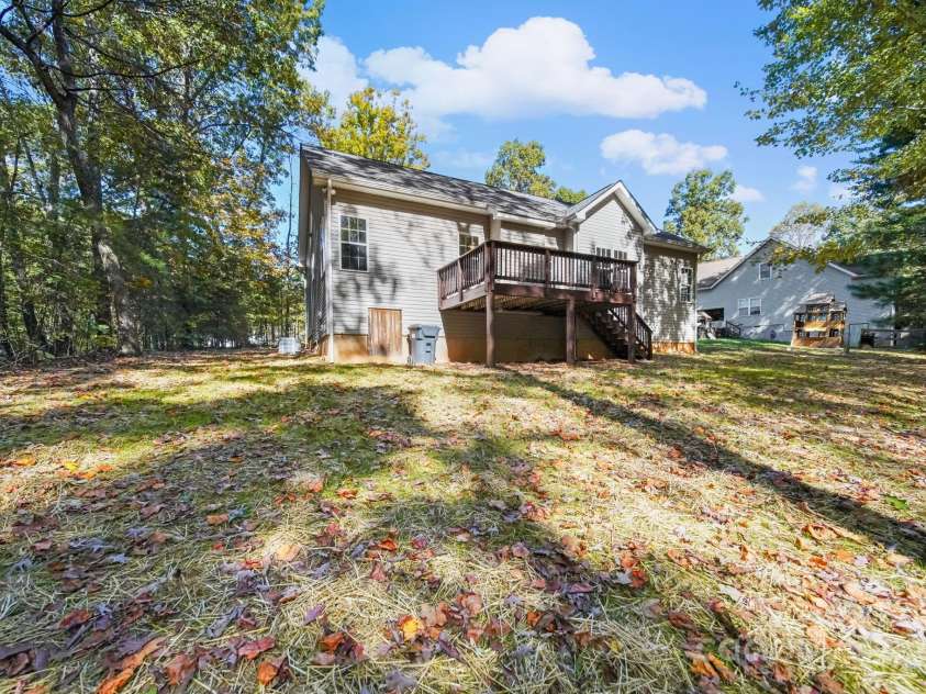 125 Grafton Place, Troutman, NC 28166.  MLS# CAR4314716, YatesRealty ID 7745. 