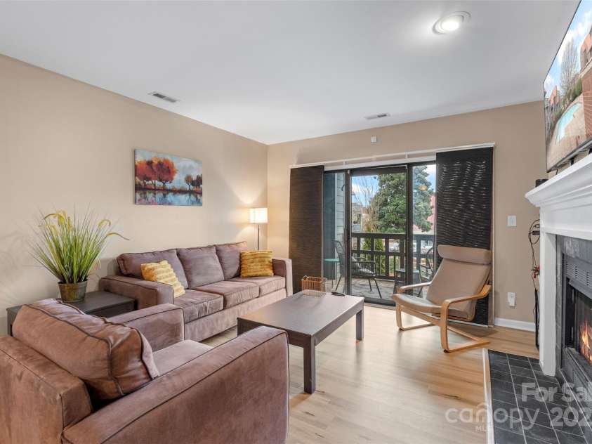 9029 J M Keynes Drive, Charlotte, NC 28262.  MLS# CAR4249390, YatesRealty ID 7745. 