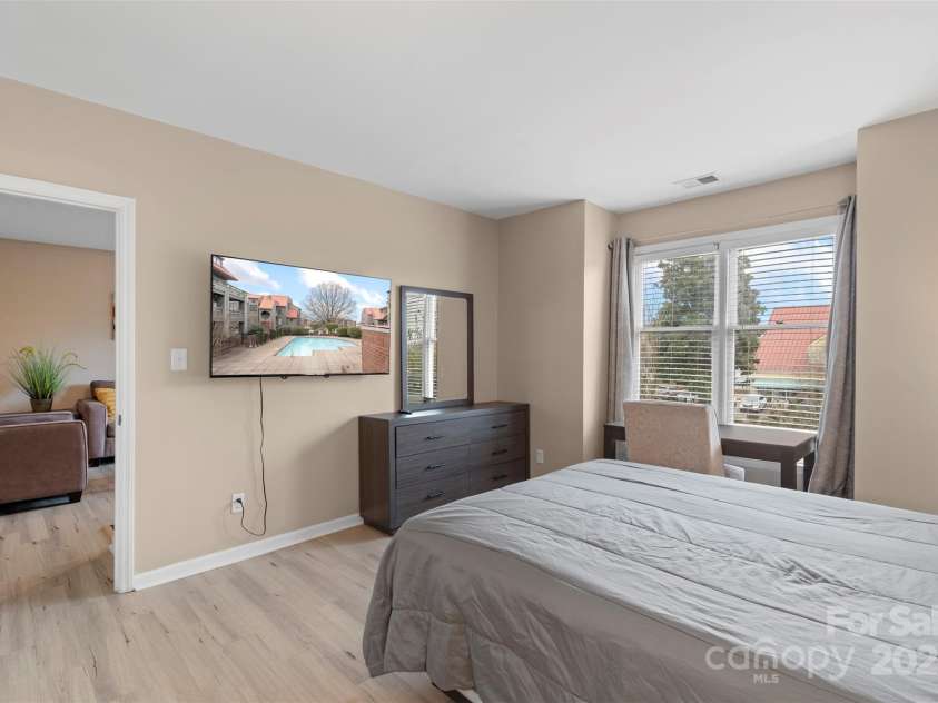 9029 J M Keynes Drive, Charlotte, NC 28262.  MLS# CAR4249390, YatesRealty ID 7745. 