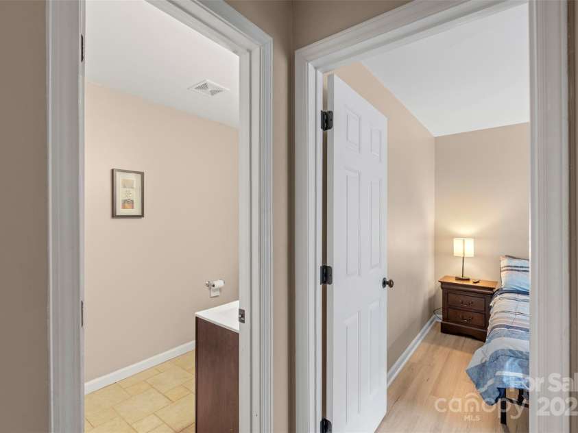 9029 J M Keynes Drive, Charlotte, NC 28262.  MLS# CAR4249390, YatesRealty ID 7745. 