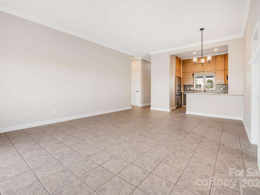 546 Windswept Drive, Asheville, NC 28801.  MLS# CAR4248242, YatesRealty ID 7747. Space to Entertain