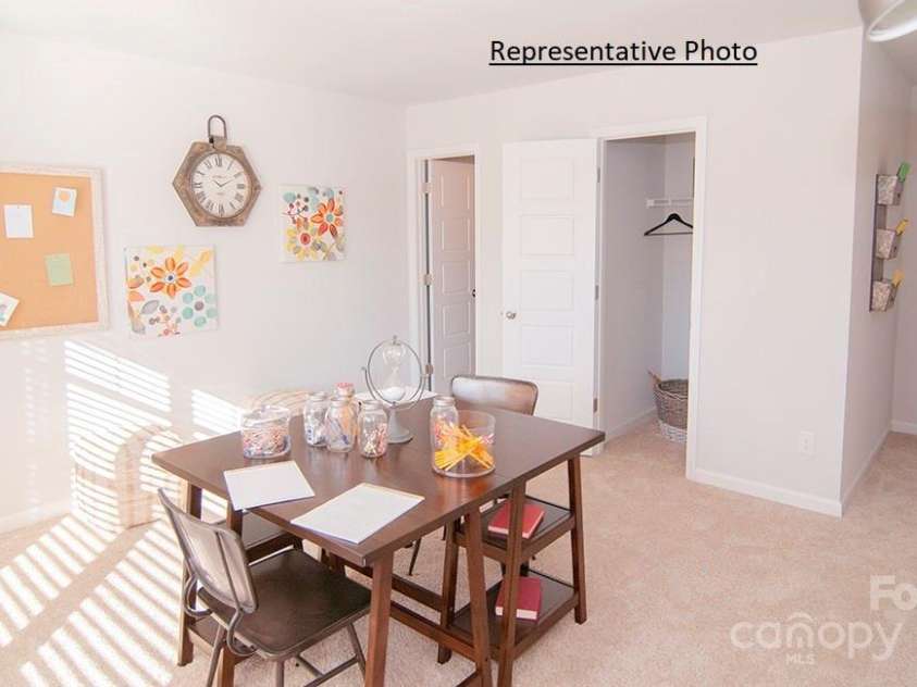 195 Giant Oak Avenue, Statesville, NC 28677.  MLS# CAR4209613, YatesRealty ID 775. 