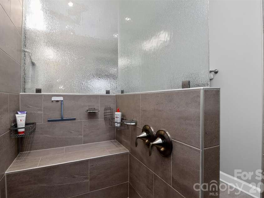 9511 Liberty Hill Drive, Mint Hill, NC 28227.  MLS# CAR4350985, YatesRealty ID 7750. 