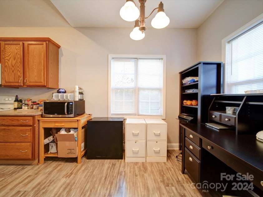 104 Aberdeen Drive, Troutman, NC 28166.  MLS# CAR4191636, YatesRealty ID 7751. 