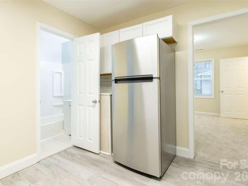 417 Baker Street Extension, Rock Hill, SC 29730.  MLS# CAR4359650, YatesRealty ID 7751. 