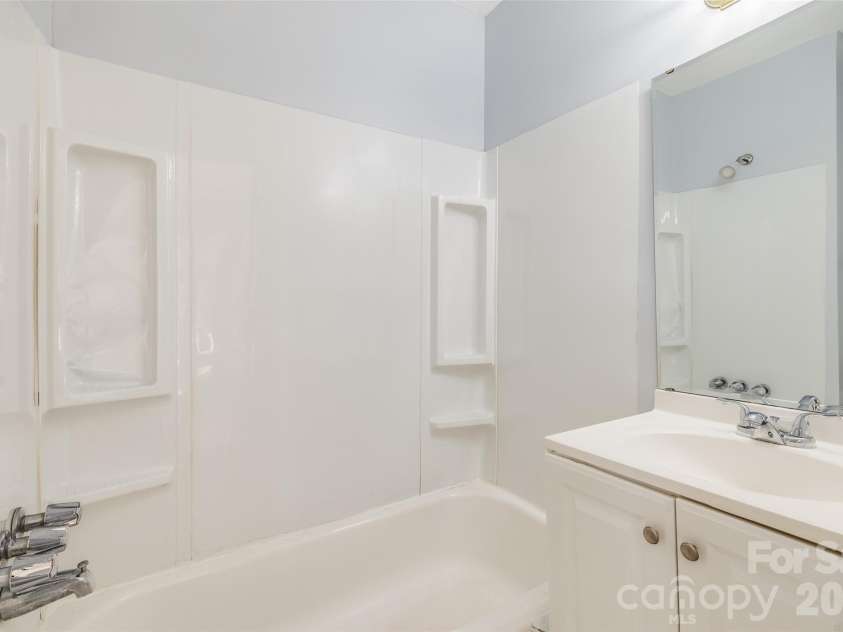 417 Baker Street Extension, Rock Hill, SC 29730.  MLS# CAR4359650, YatesRealty ID 7751. 