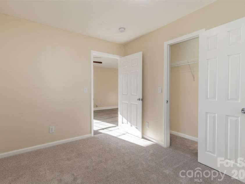 417 Baker Street Extension, Rock Hill, SC 29730.  MLS# CAR4359650, YatesRealty ID 7751. 