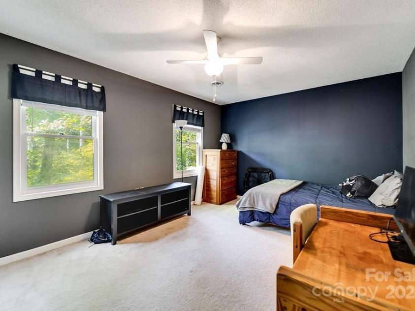 439 Brookwood Drive, Franklin, NC 28734.  MLS# CAR4193826, YatesRealty ID 7752. 