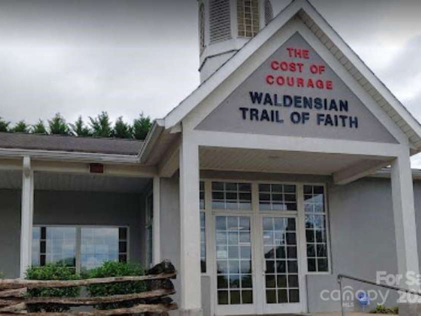 957 Martinat Drive, Morganton, NC 28655.  MLS# CAR4204177, YatesRealty ID 7753. 