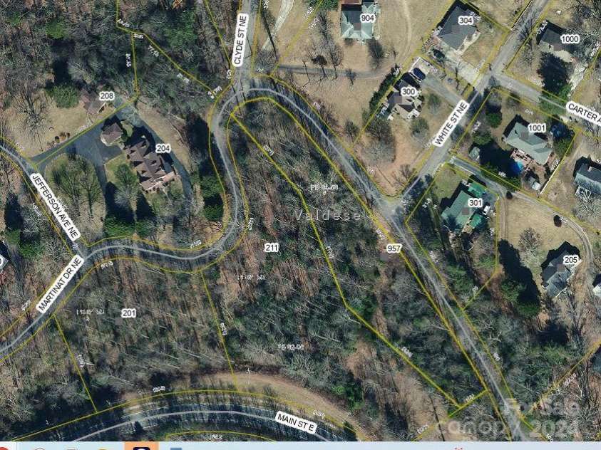 957 Martinat Drive, Morganton, NC 28655.  MLS# CAR4204177, YatesRealty ID 7753. Gis view lot 4