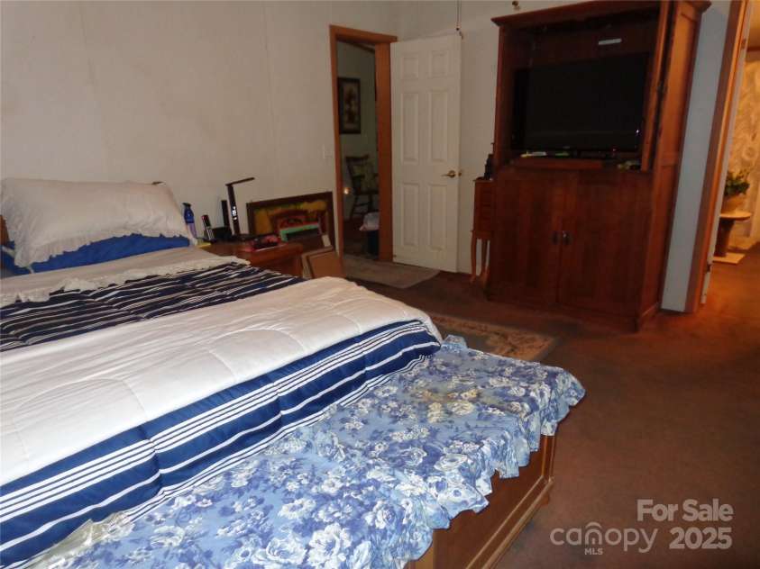 89 Blue Mountain Road, Fairview, NC 28730.  MLS# CAR4309479, YatesRealty ID 7755. 