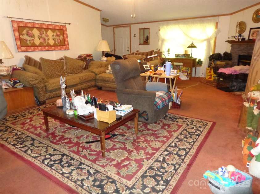 89 Blue Mountain Road, Fairview, NC 28730.  MLS# CAR4309479, YatesRealty ID 7755. 