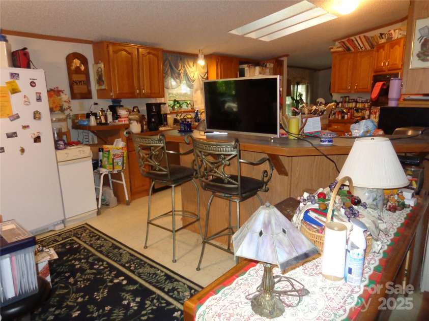 89 Blue Mountain Road, Fairview, NC 28730.  MLS# CAR4309479, YatesRealty ID 7755. 