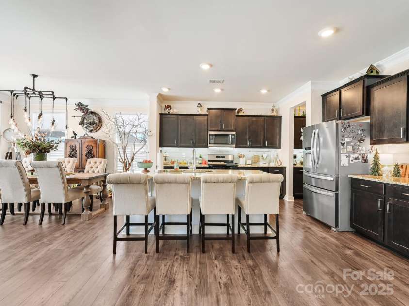 51 Thornberry Road, Hendersonville, NC 28792.  MLS# CAR4237686, YatesRealty ID 7757. 