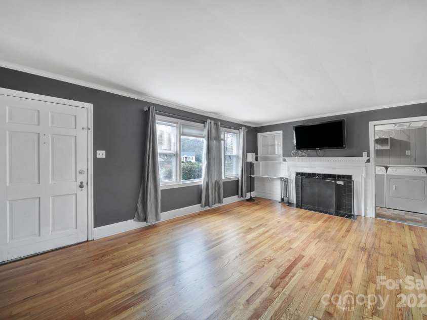 109 Allison Street, Fort Mill, SC 29715.  MLS# CAR4327630, YatesRealty ID 7759. 