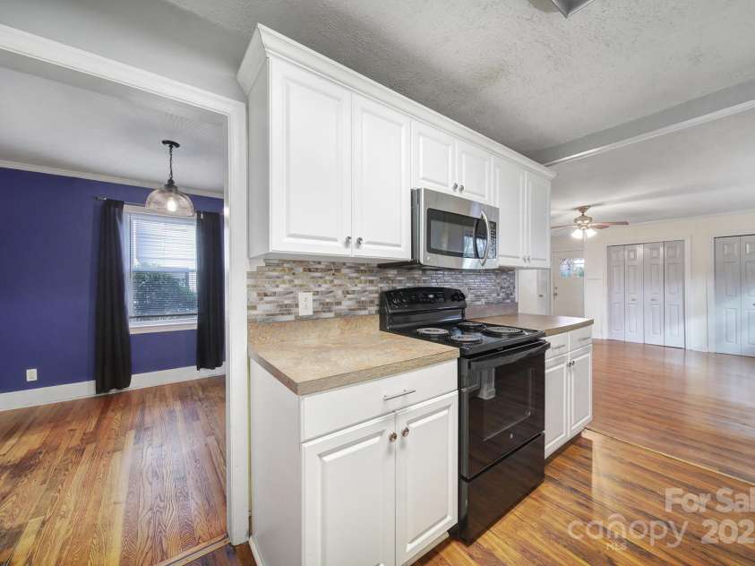 109 Allison Street, Fort Mill, SC 29715.  MLS# CAR4327630, YatesRealty ID 7759. 