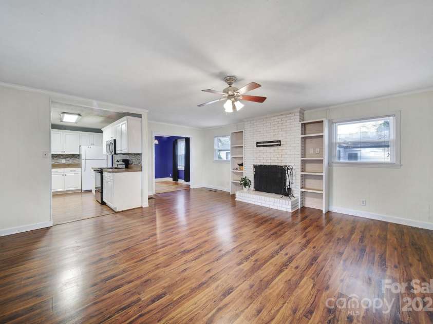 109 Allison Street, Fort Mill, SC 29715.  MLS# CAR4327630, YatesRealty ID 7759. 