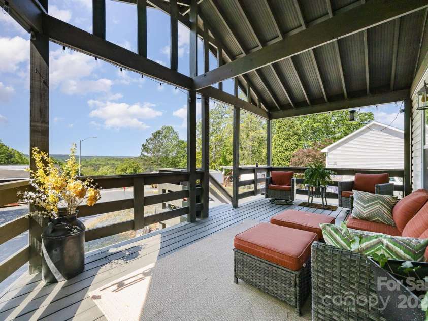 120 Cardinal Drive, New London, NC 28127.  MLS# CAR4249871, YatesRealty ID 7761. 