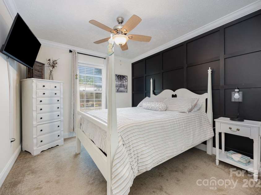 120 Cardinal Drive, New London, NC 28127.  MLS# CAR4249871, YatesRealty ID 7761. 