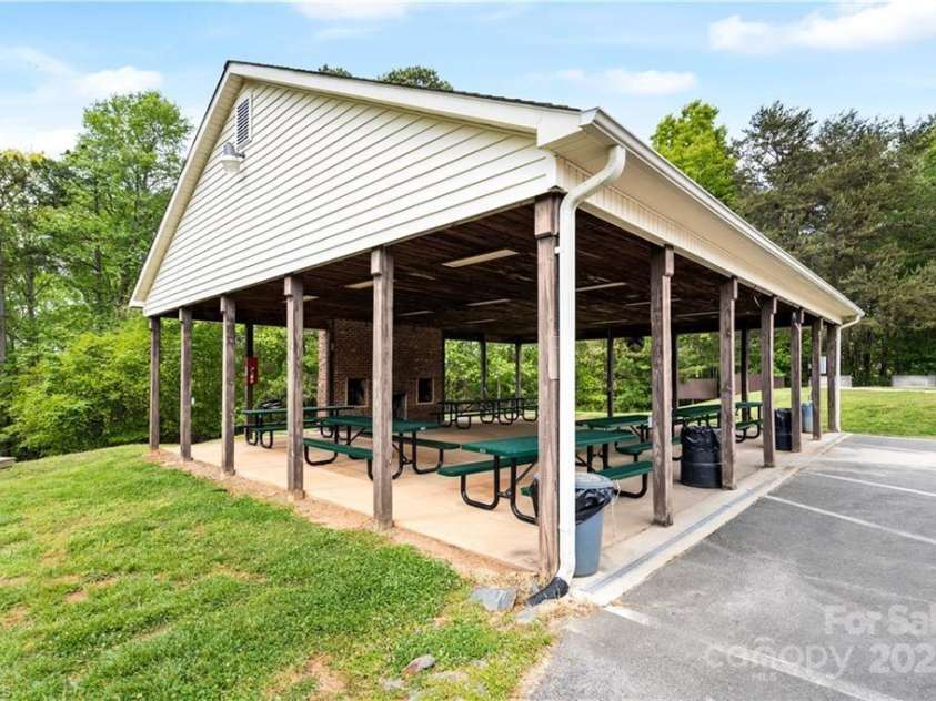 120 Cardinal Drive, New London, NC 28127.  MLS# CAR4249871, YatesRealty ID 7761. 