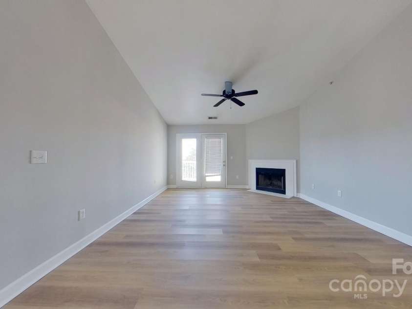 10526 Hill Point Court, Charlotte, NC 28262.  MLS# CAR4246661, YatesRealty ID 7763. Living Room
