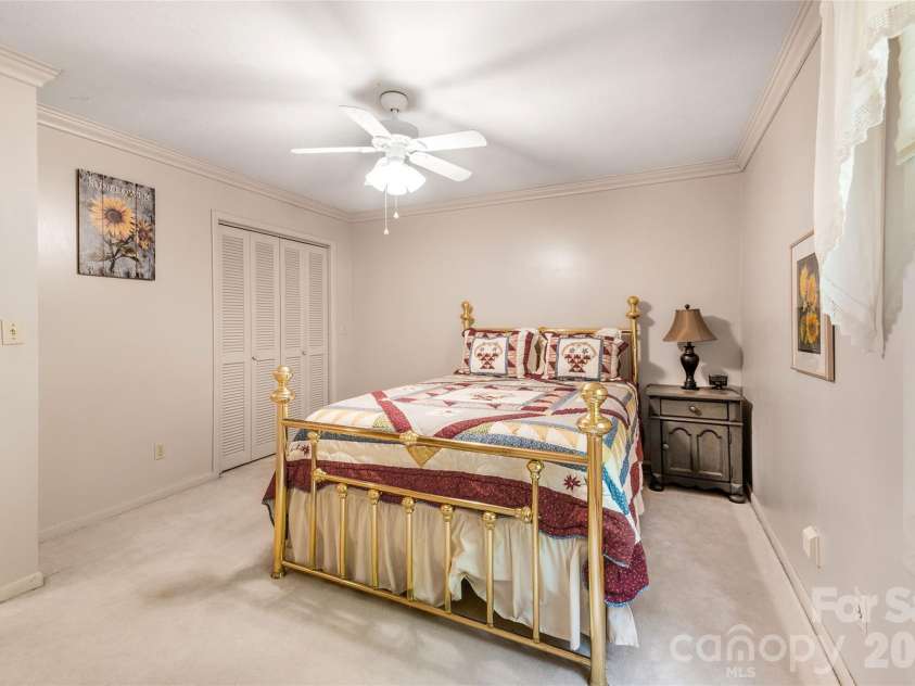 102 Boyd Drive, Flat Rock, NC 28731.  MLS# CAR4424177, YatesRealty ID 7764. 