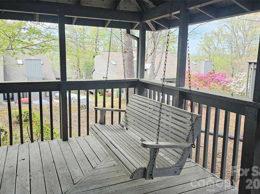 703 Independence Trail, Morganton, NC 28655.  MLS# CAR4342377, YatesRealty ID 7765. 