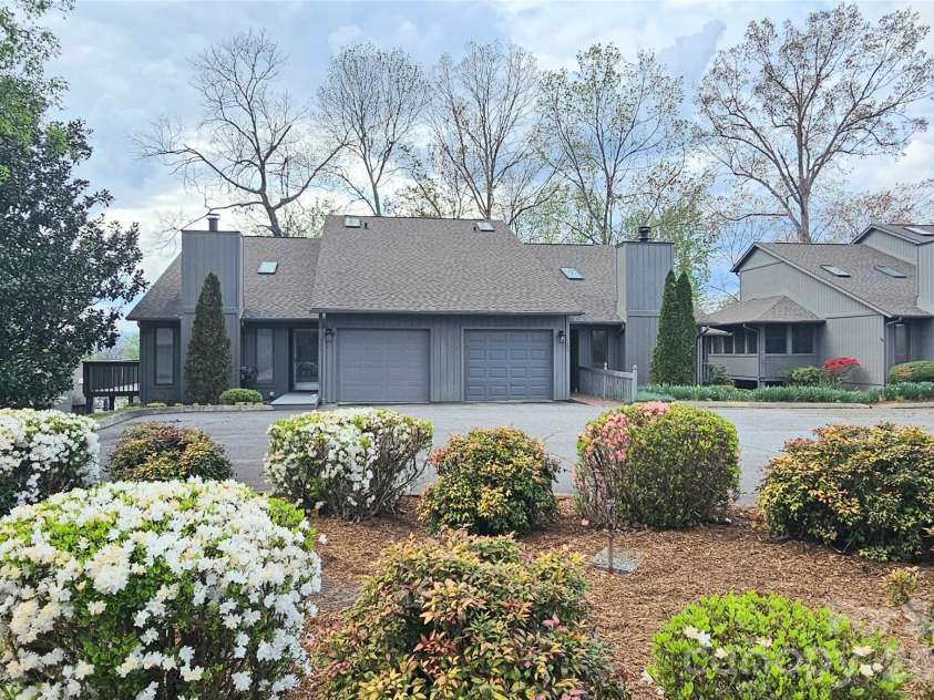 703 Independence Trail, Morganton, NC 28655.  MLS# CAR4342377, YatesRealty ID 7765. 