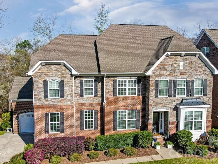 4720 Pearmain Drive, Waxhaw, NC 28173.  MLS# CAR4361317, YatesRealty ID 7766. 