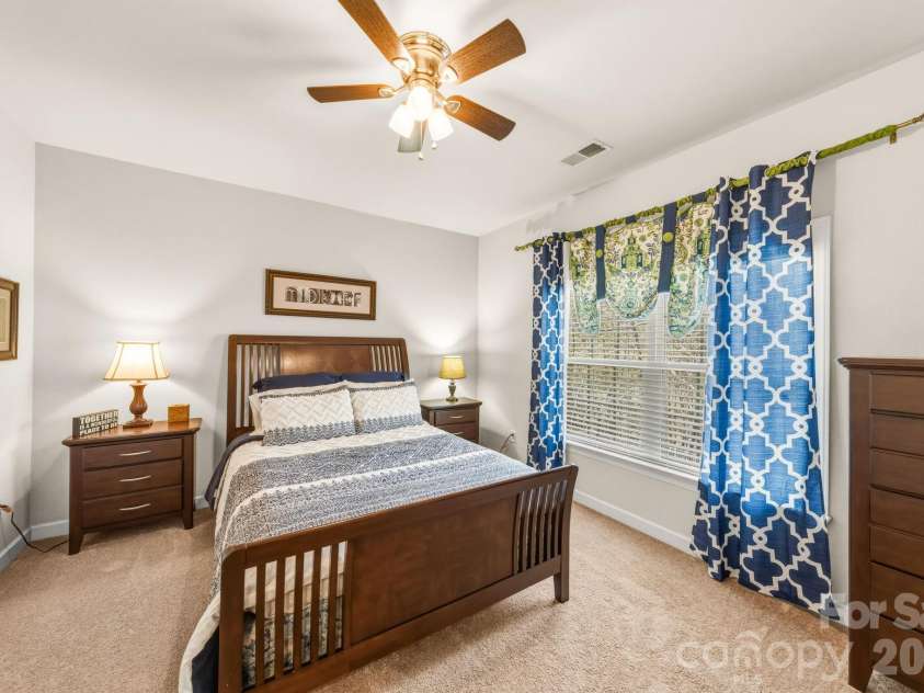 4720 Pearmain Drive, Waxhaw, NC 28173.  MLS# CAR4361317, YatesRealty ID 7766. 