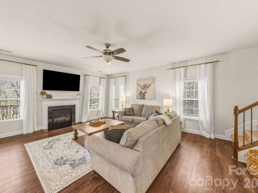 4720 Pearmain Drive, Waxhaw, NC 28173.  MLS# CAR4361317, YatesRealty ID 7766. 