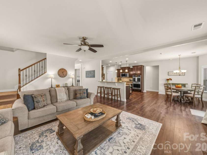 4720 Pearmain Drive, Waxhaw, NC 28173.  MLS# CAR4361317, YatesRealty ID 7766. 