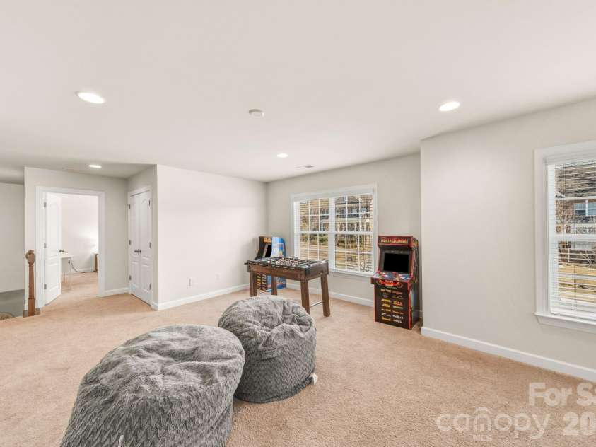 4720 Pearmain Drive, Waxhaw, NC 28173.  MLS# CAR4361317, YatesRealty ID 7766. 