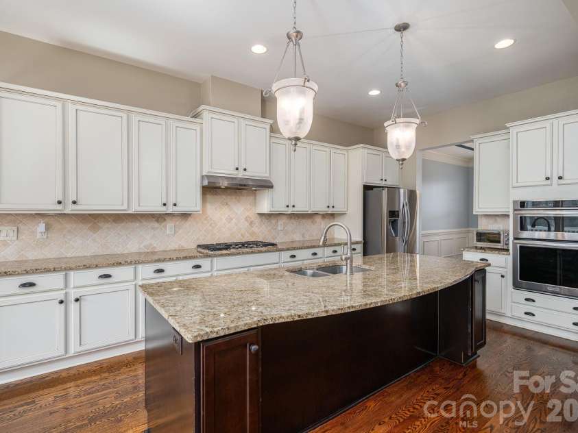 6352 Willow Farm Drive, Denver, NC 28037.  MLS# CAR4354971, YatesRealty ID 7770. 