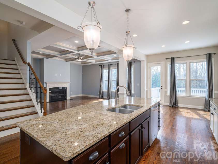 6352 Willow Farm Drive, Denver, NC 28037.  MLS# CAR4354971, YatesRealty ID 7770. 