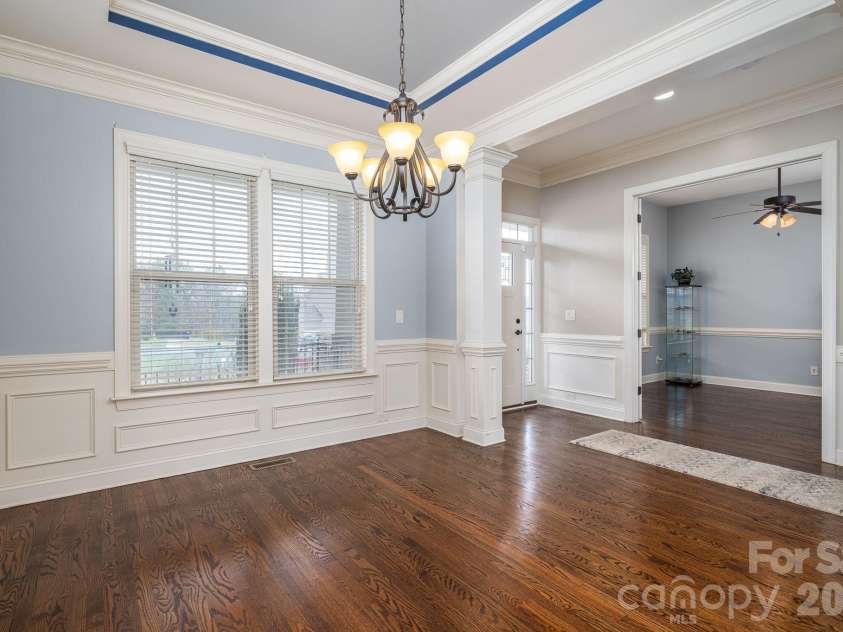 6352 Willow Farm Drive, Denver, NC 28037.  MLS# CAR4354971, YatesRealty ID 7770. 