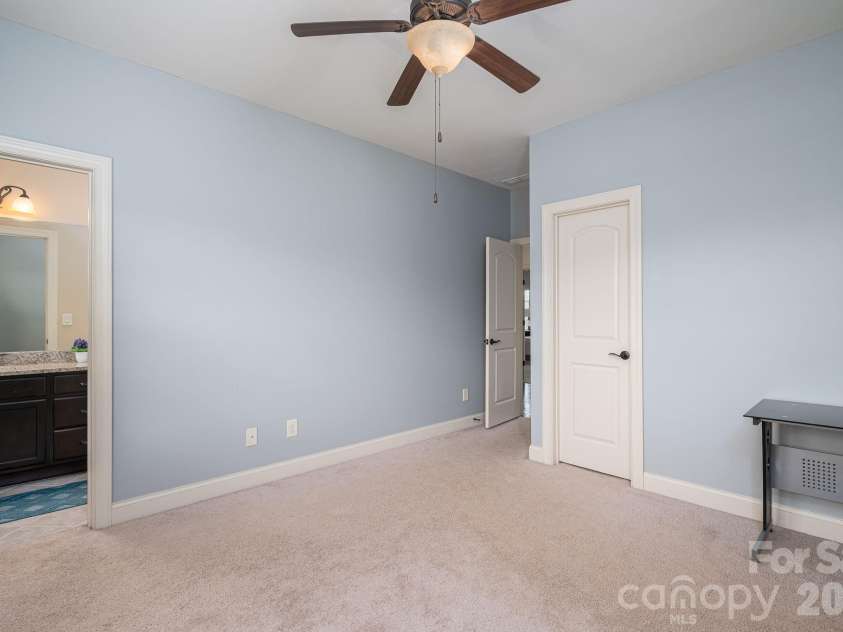 6352 Willow Farm Drive, Denver, NC 28037.  MLS# CAR4354971, YatesRealty ID 7770. 
