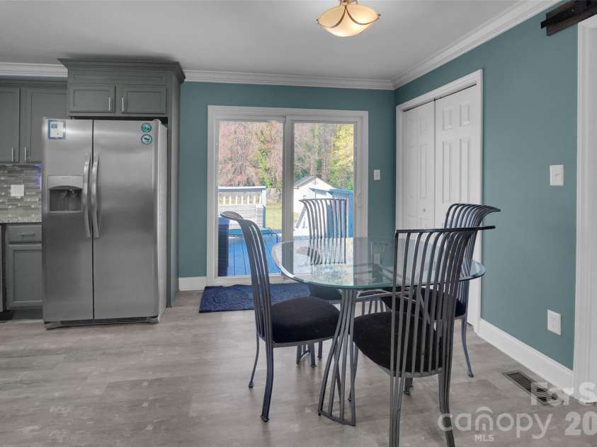 280 Pinevale Drive, Salisbury, NC 28144.  MLS# CAR4360849, YatesRealty ID 7771. 