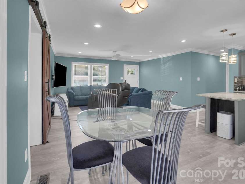 280 Pinevale Drive, Salisbury, NC 28144.  MLS# CAR4360849, YatesRealty ID 7771. 