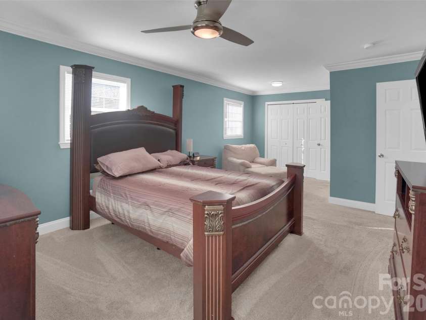 280 Pinevale Drive, Salisbury, NC 28144.  MLS# CAR4360849, YatesRealty ID 7771. 