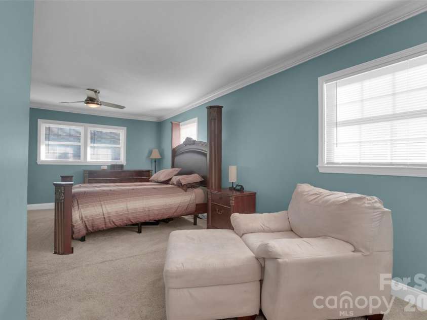 280 Pinevale Drive, Salisbury, NC 28144.  MLS# CAR4360849, YatesRealty ID 7771. 