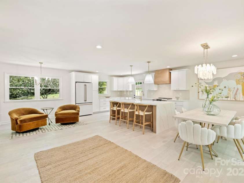 7506 Kilcullen Drive, Charlotte, NC 28270.  MLS# CAR4250363, YatesRealty ID 7773. 