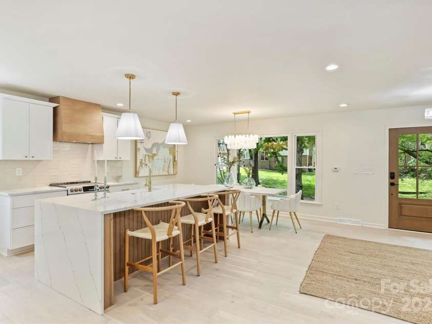 7506 Kilcullen Drive, Charlotte, NC 28270.  MLS# CAR4250363, YatesRealty ID 7773. 