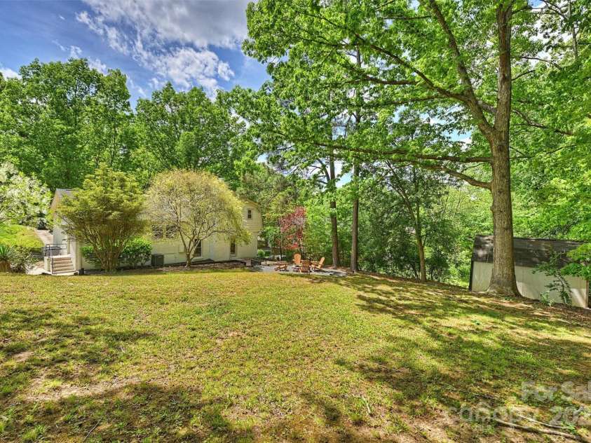 7506 Kilcullen Drive, Charlotte, NC 28270.  MLS# CAR4250363, YatesRealty ID 7773. 