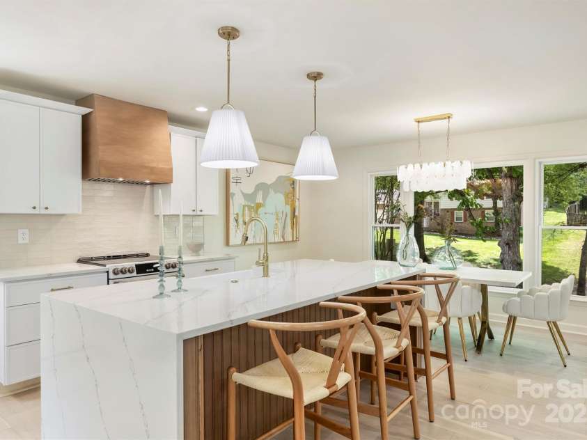 7506 Kilcullen Drive, Charlotte, NC 28270.  MLS# CAR4320015, YatesRealty ID 7773. 