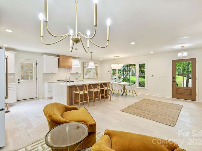 7506 Kilcullen Drive, Charlotte, NC 28270.  MLS# CAR4320015, YatesRealty ID 7773. 