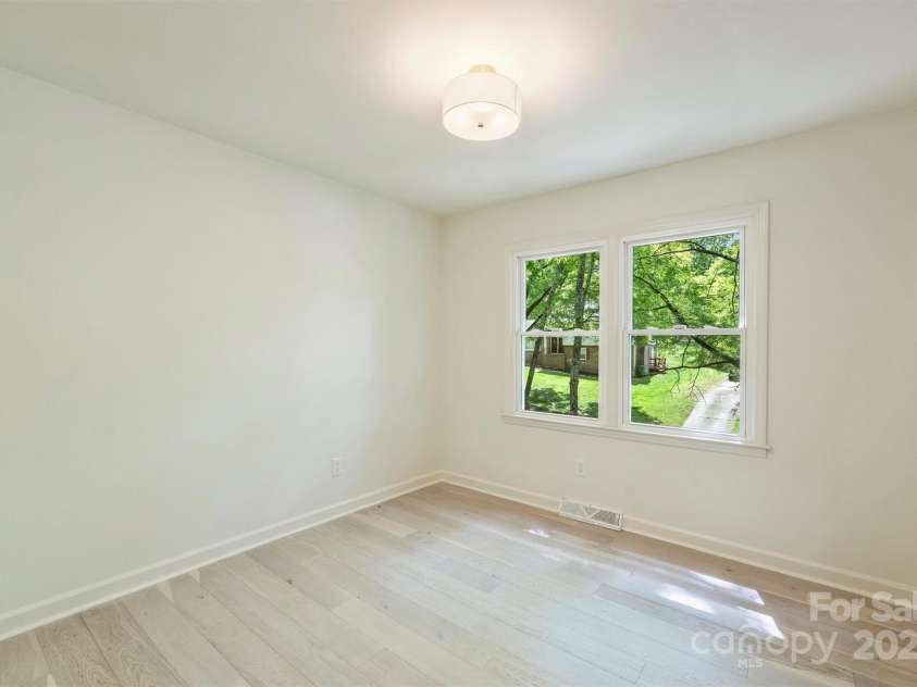 7506 Kilcullen Drive, Charlotte, NC 28270.  MLS# CAR4320015, YatesRealty ID 7773. 